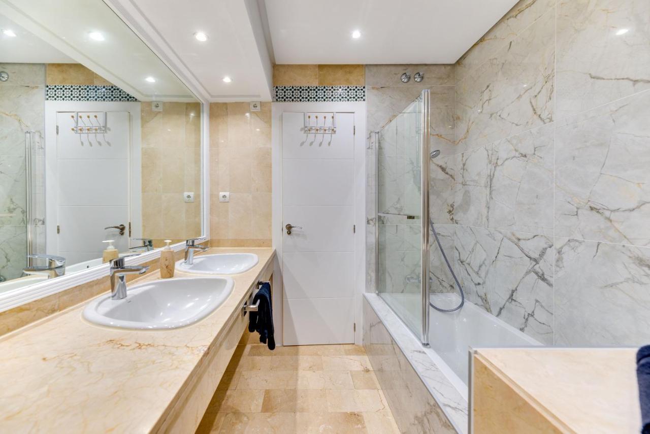 Apartment Puerto Banus3 Sandy Beachside *