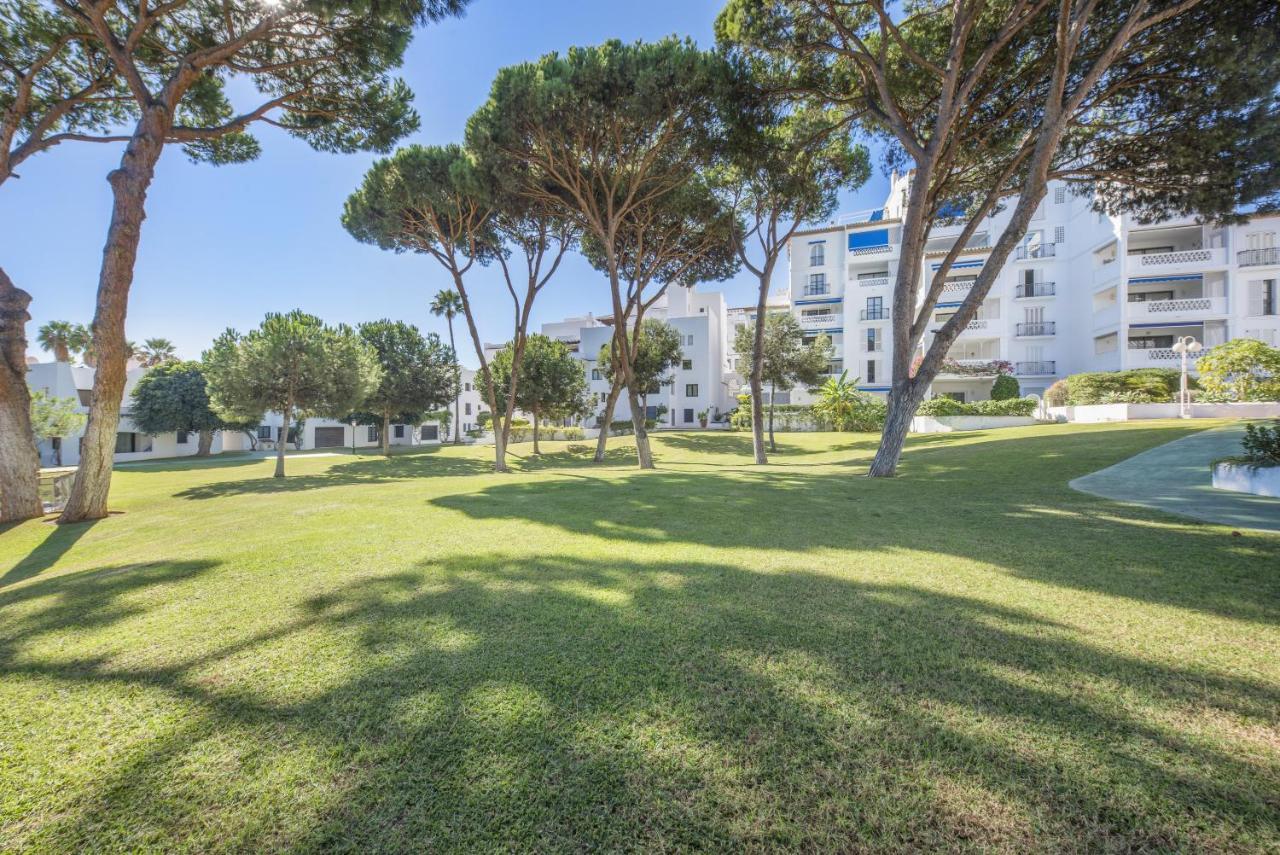 Puerto Banus3 Sandy Beachside Marbella